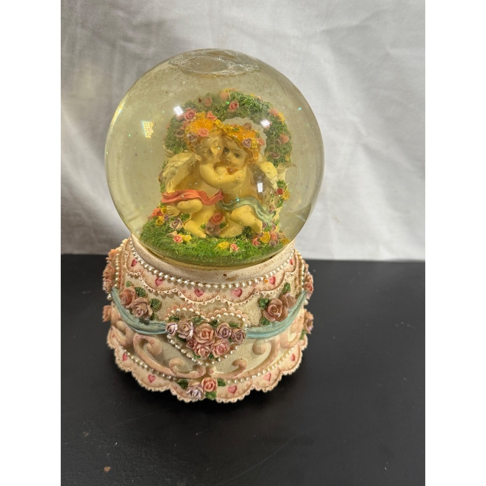 Cherub Angels Musical Snow Globe Singing in the Rain Floral Pearl Base CRWTB015